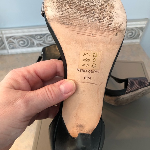 BCBG Maxazria sandals size 9M - Picture 5 of 7